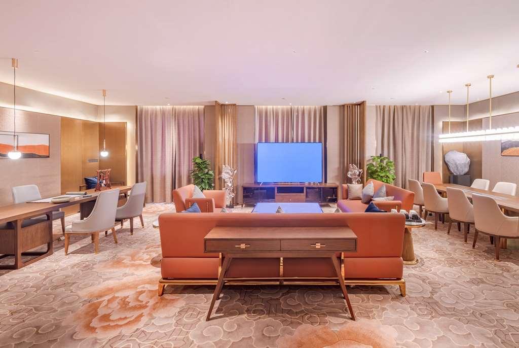 Wyndham Shiyan Downtown Hotel Room photo