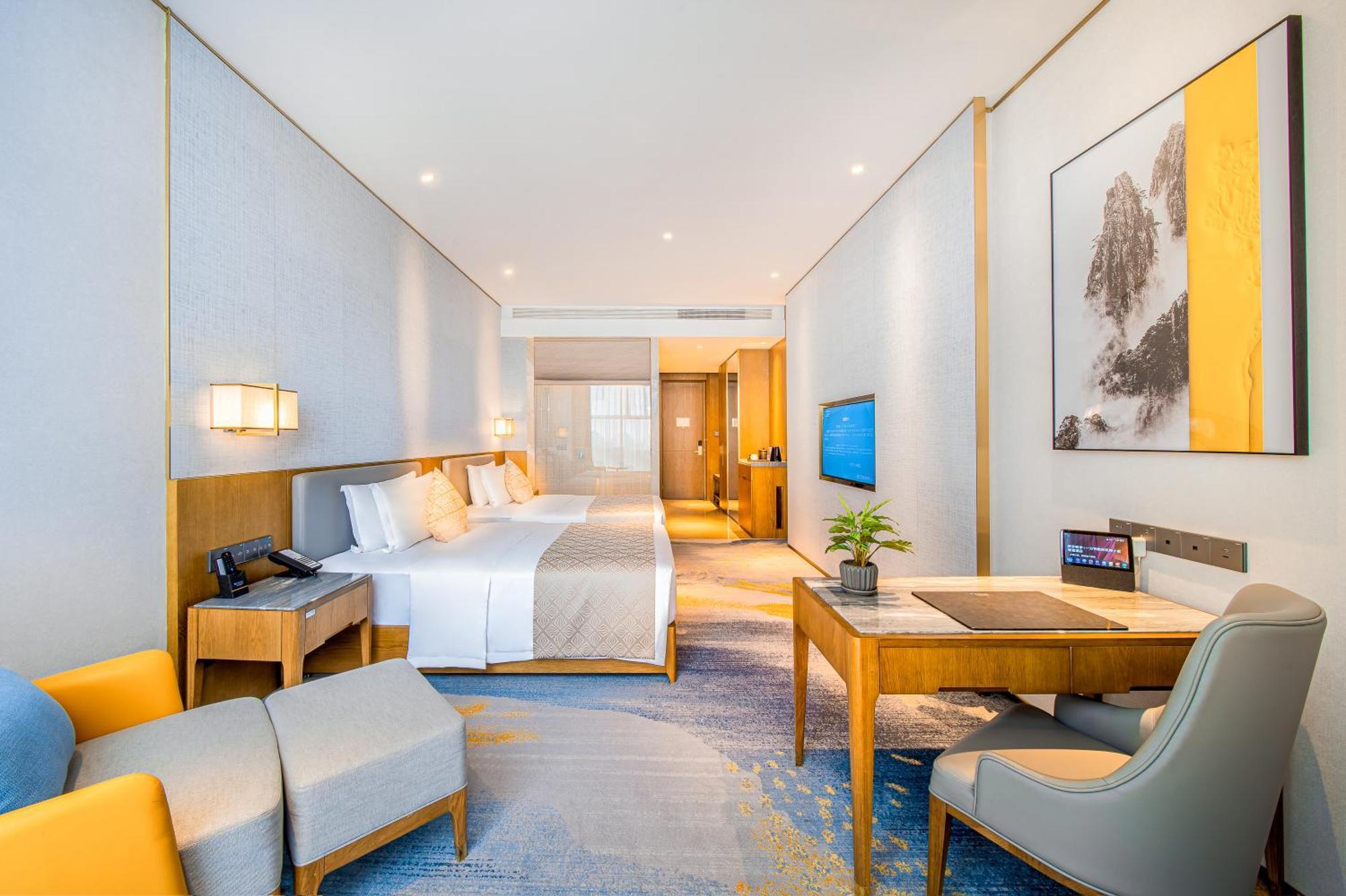 Wyndham Shiyan Downtown Hotel Exterior photo